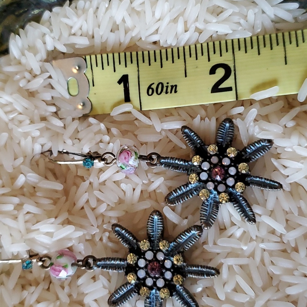 Earrings Betsey Johnson - Picture 3 of 3